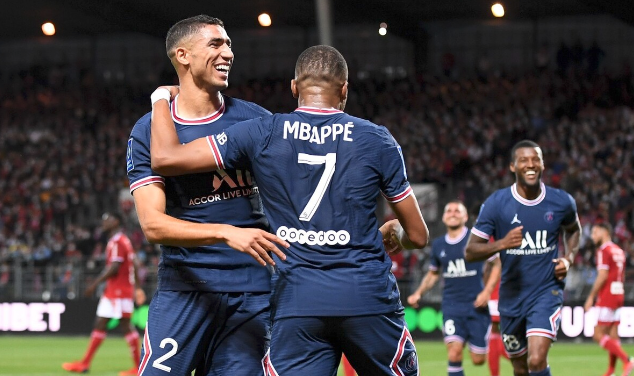  斯特拉斯堡补时绝杀惊险拿下宝贵三分